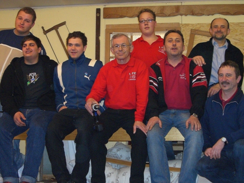 tl_files/Hauptverein/webseitenbilder/abteilungen/Theater/Personen/Aufbauer_2006.jpg tl_files/Hauptverein/webseitenbilder/abteilungen/Theater/Personen/Aufbauer_2006.jpg